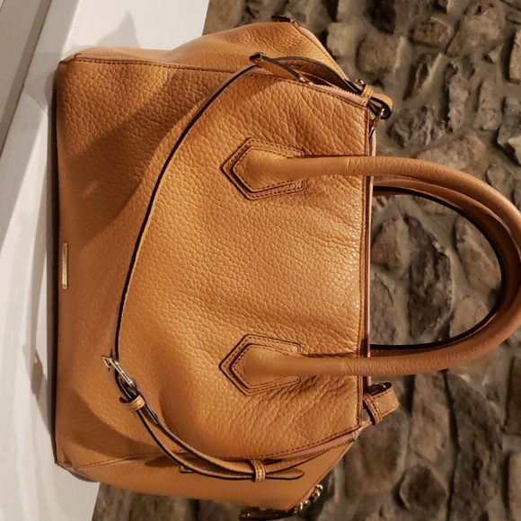 Handbag - Picture 1 of 8